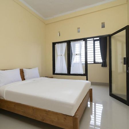 Oyo 2204 Griya Hita Hotel Ketewel Exterior photo