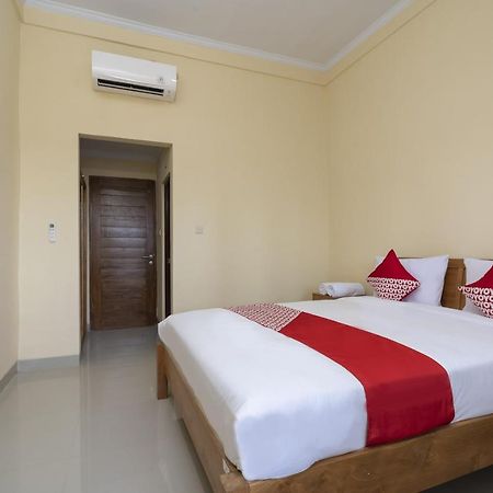 Oyo 2204 Griya Hita Hotel Ketewel Exterior photo