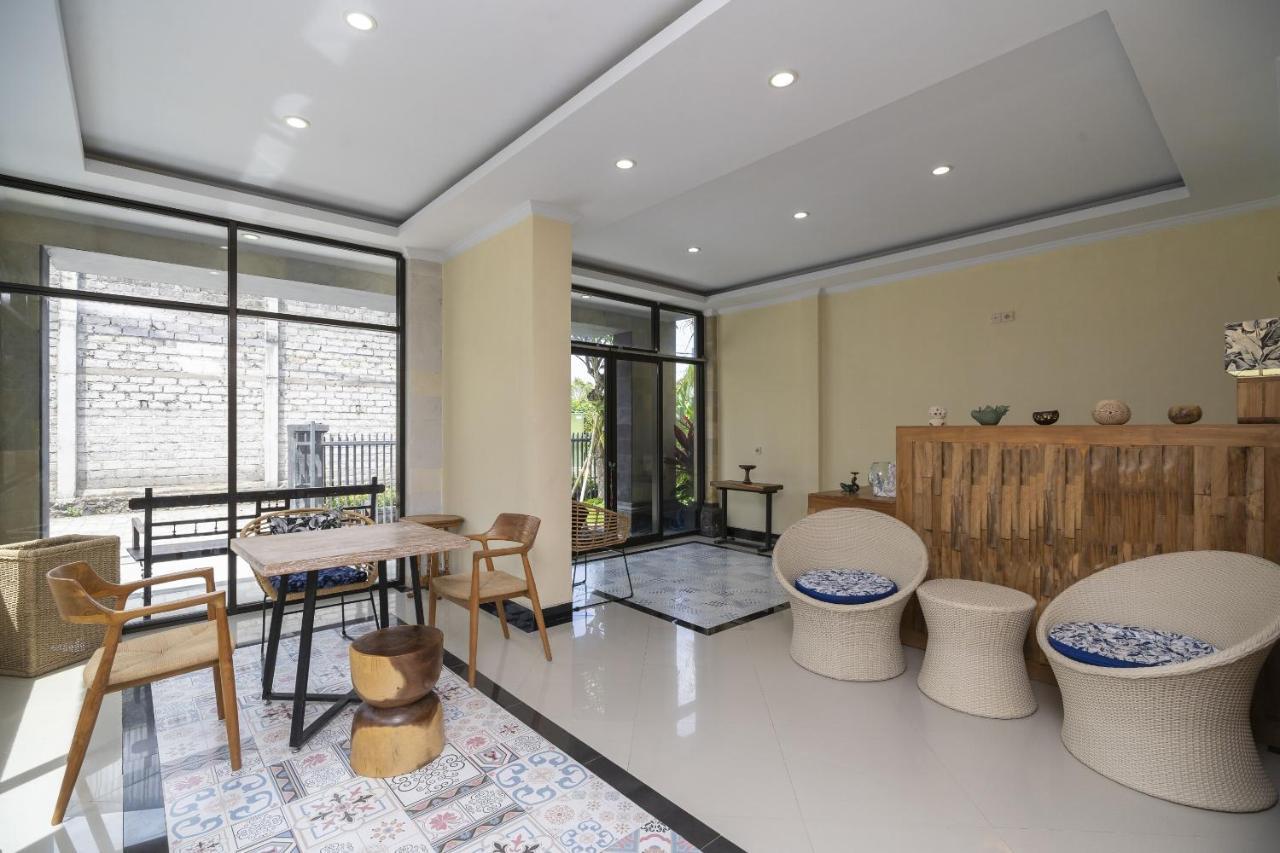 Oyo 2204 Griya Hita Hotel Ketewel Exterior photo