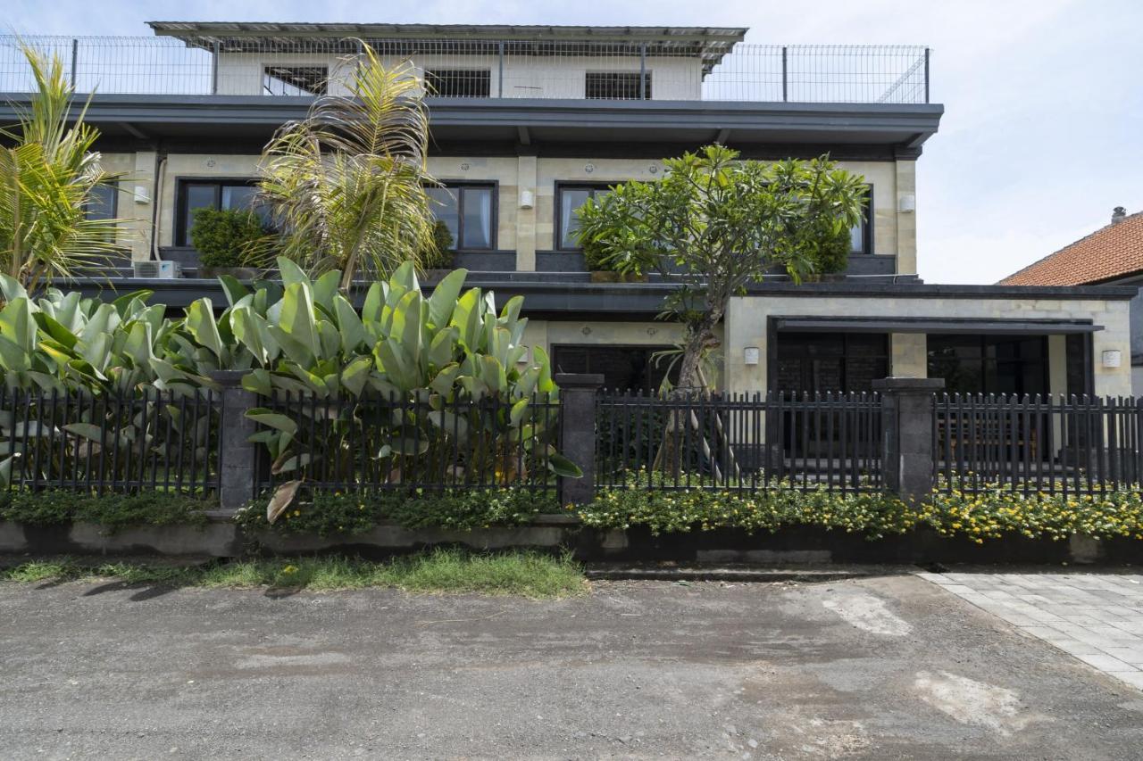 Oyo 2204 Griya Hita Hotel Ketewel Exterior photo