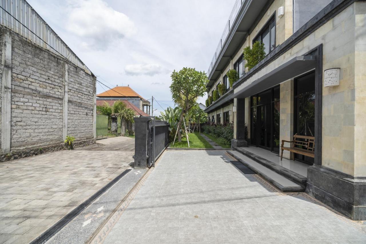 Oyo 2204 Griya Hita Hotel Ketewel Exterior photo